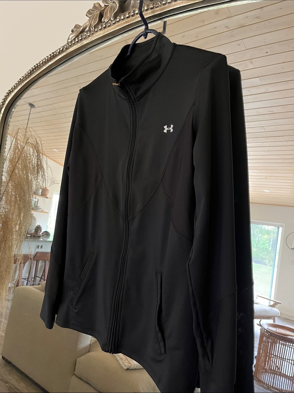 Under Armour Black Full-Zip Training Jacket for Women